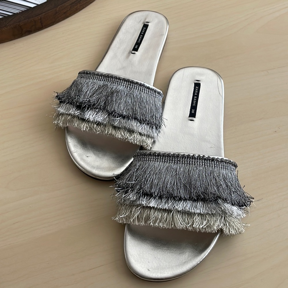 Summer fringe sandals!